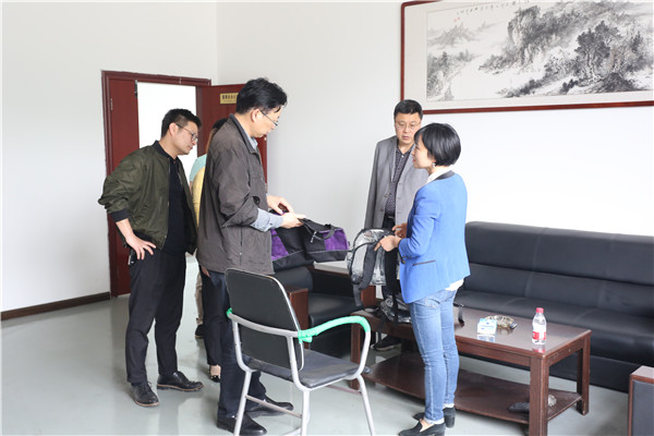 在宜昌嘉联纺织制品有限责任公司.JPG