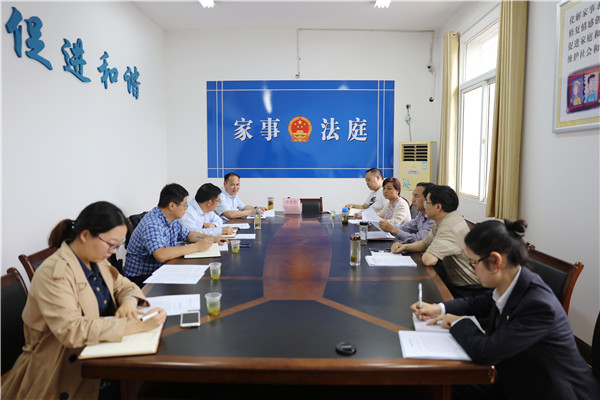 座谈会.JPG